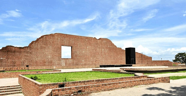 Martyred Intellectuals Monument In Bangladesh