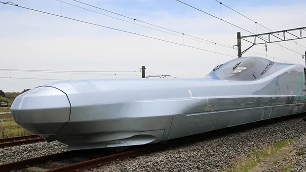Shinkansen Alfa-X Bullet Train